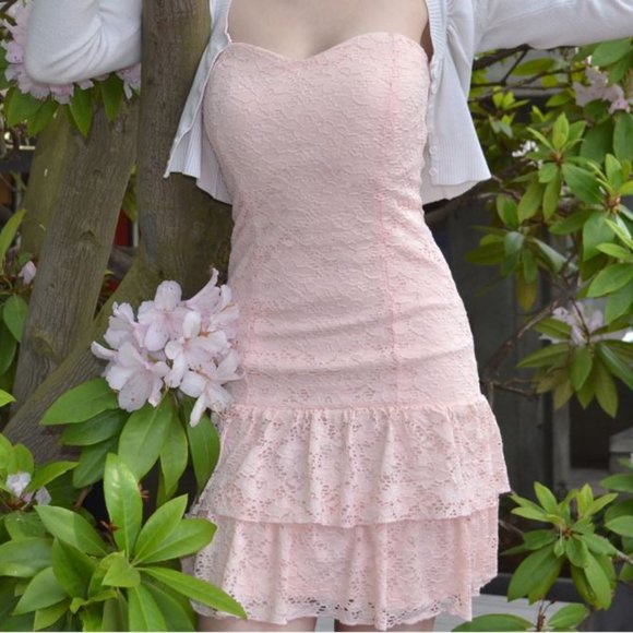 Suzy Shier Dresses & Skirts - ✨SALE: 2 for 50% off!✨ Suzy Shier lace blush pink strapless dress - XS